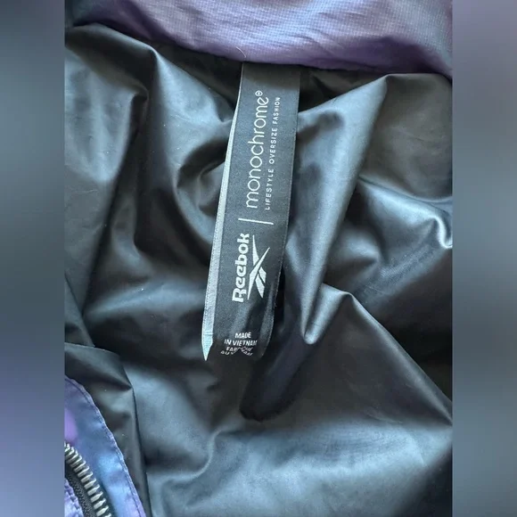 Puffer oversized jacket - Picture 4 of 16